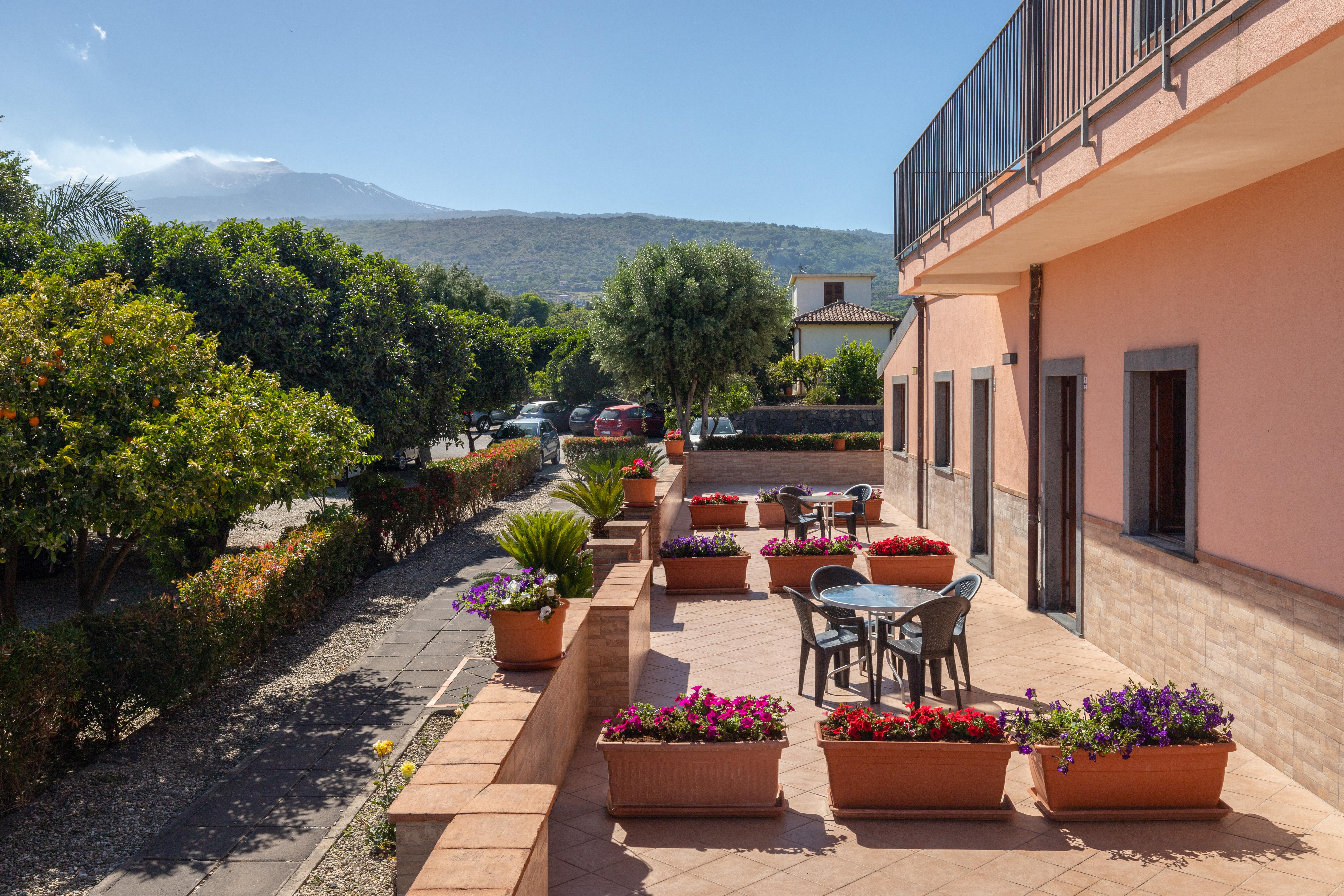 La Terra Dei Sogni Country Hotel Fiumefreddo di Sicilia Dış mekan fotoğraf